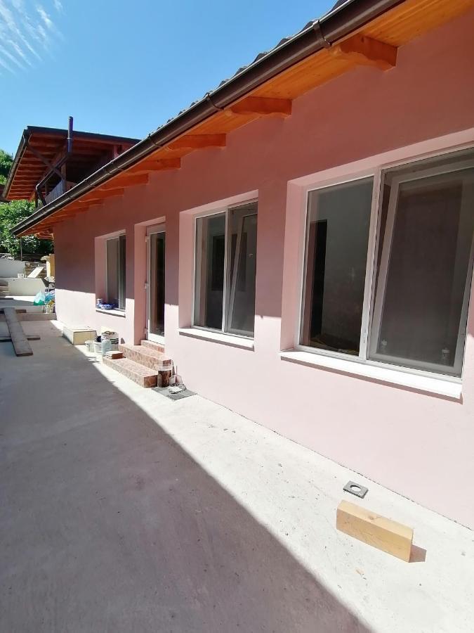 La Casuta Villa Dubova Ngoại thất bức ảnh